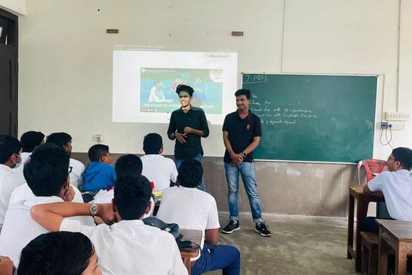 Website Development Workshop Held at Model THSS, Kaloor