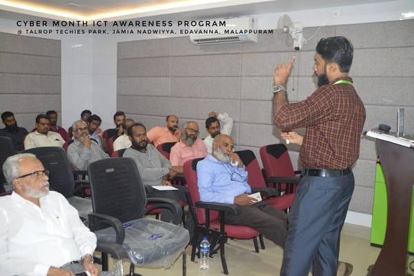 ICT Awareness Programme for Teachers of Sullamussalam Arabic College, Areacode