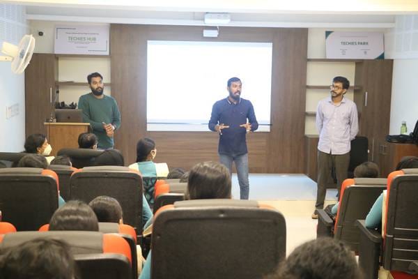 ICT Training Program for Students of Zainab Memorial College of Teachers Education, Kasaragod