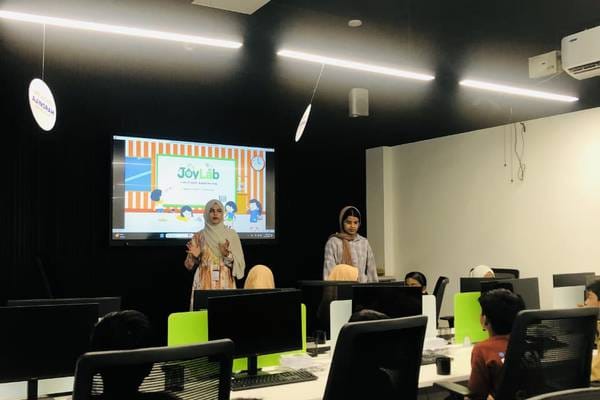 JoyLab Students Program