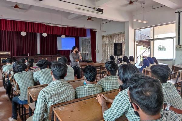 Talrop Presents to Final-Year Students and Teachers of AWH Engineering College
