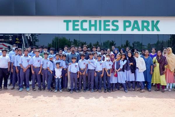 Technology Presentation Held for KMJ School Students