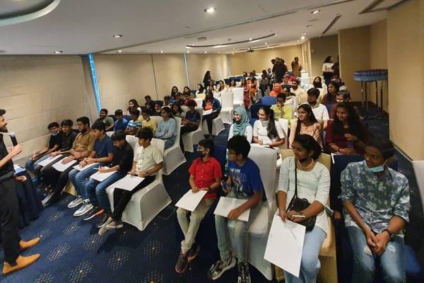 Interactive Session on Artificial Intelligence and Future Jobs Held for AKCAF Children's Club