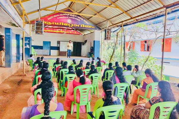 Tech Schooling Introduction and ICT Meet for Teachers of Lekshmi Vilasom High School, Trivandrum