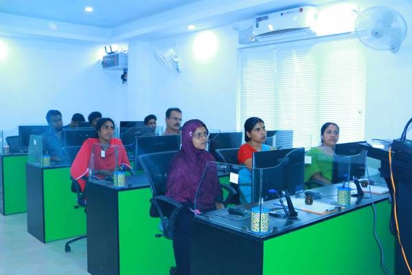 Technology Awareness Class for Parents of KVUPS Pangode Students