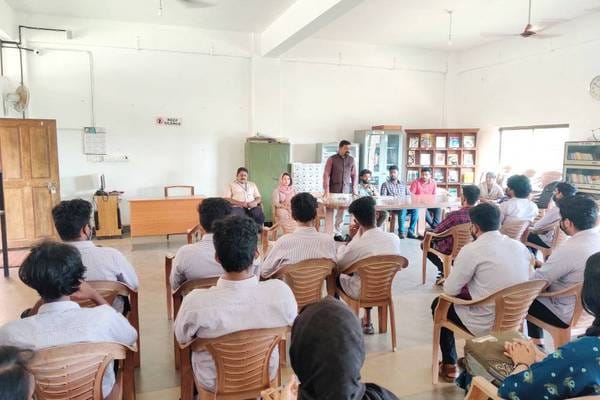 Technology Awareness Program at NAHER Arts & Science College, Kannur