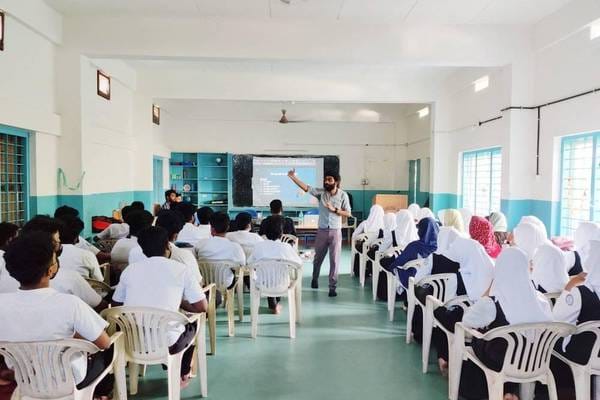 Workshop on Artificial Intelligence for Students of Umeri English School, Veliancode, Malappuram